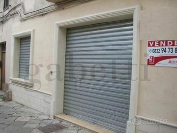 Negozio Copertino [COA 304ACG]