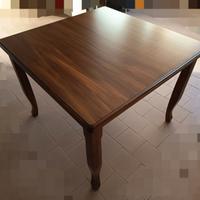 Tavolo in legno allungabile
