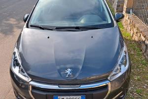 Peugeot 208 1.2 82CV– SOLO 25.000KM-pari al Nuovo