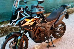 Moto Zontes 703F
