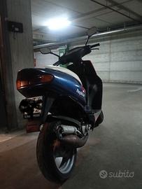 Aprilia SR 50 cc a liquido
