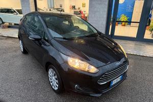 Ford Fiesta 1.4 Gpl Neopatentati
