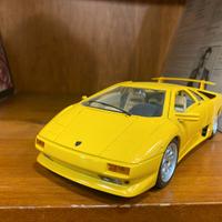 Modellino auto Burago Lamborghini Diablo 1:18