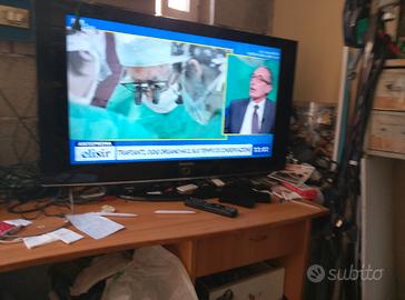 televisore Samsung 43pollici con  digitale terrest