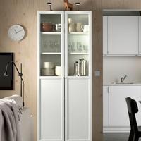 Libreria con  vetrina e scaffali Ikea