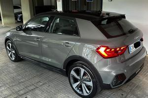 Audi A1 allstreet 30 TFSI S tronic Identity Contra