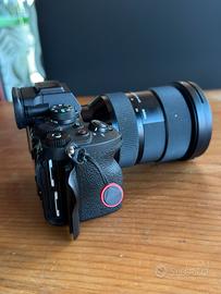 Sony a7 iv con obbiettivo sigma 24/70 art
