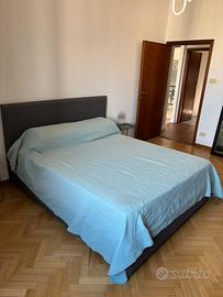 Letto matrimoniale 190x160 con doghe e metarasso
