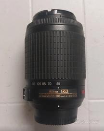 teleobbiettivo Nikon 55-200