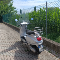 Vespa lx150