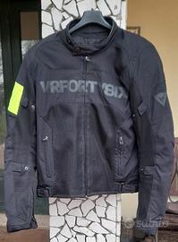 giubbino dainese VR46