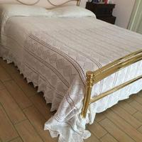 Coperta matrimoniale lavorata tutta a mano