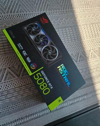Scheda video RTX 5080 Astral OC nuova mai aperta