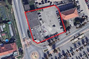 NEGOZIO A CASELLE TORINESE