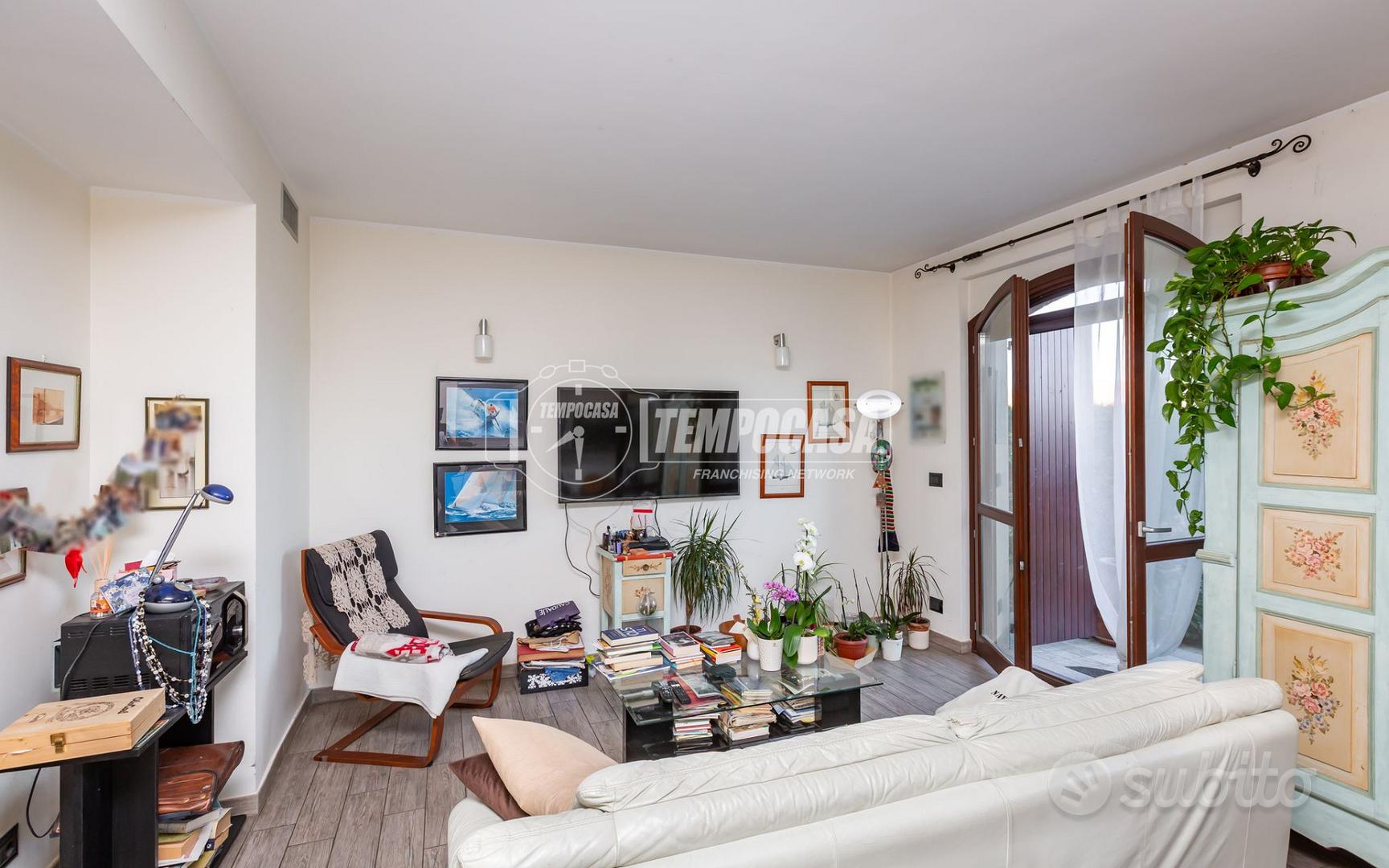 TRILOCALE CON GIARDINO E BOX AUTO! - Vista 4