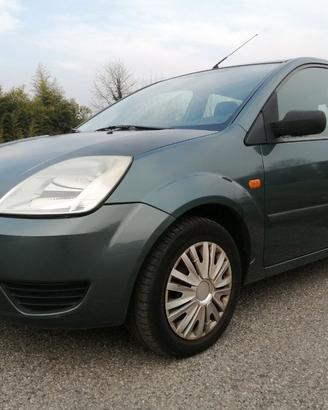 Ford Fiesta 1.2 16V 5p. Ghia
