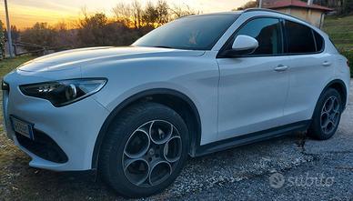 Alfa Romeo Stelvio 2.2 JTDm Q4 180cv At8