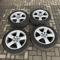 Cerchi in lega 17 pollici con gomme termiche