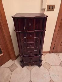 Cassettiera verticale in arte povera