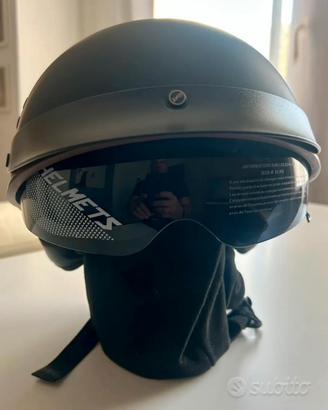 Casco Jet con visiera a scomparsa
