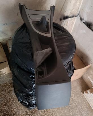 tunnel centrale BMW serie 1