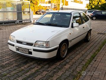Opel Kaddet 2000, 8 valvole