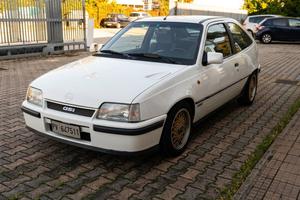 Opel Kaddet 2000, 8 valvole