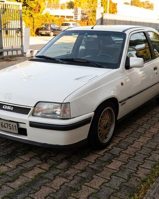 Opel Kaddet 2000, 8 valvole