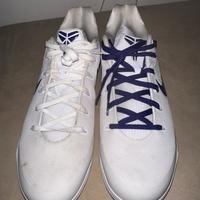 Scarpe da basket Nike bianco