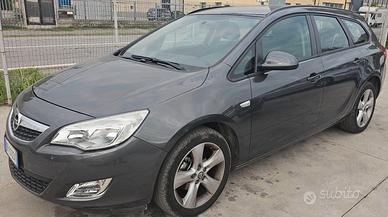 Opel Astra 1.4 Turbo SPORT OK NEOPATENTATI