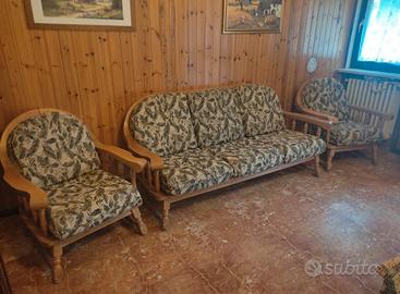 divano con 2 poltrone 