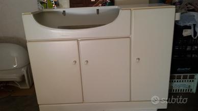 Mobile Bagno con pensili