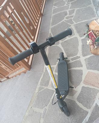 monopattino elettrico per bambini 