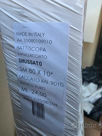 Battiscopa in legno