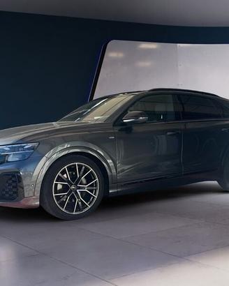 Audi Q8 50 TDI 210kW quattro tip. S Line Edit...