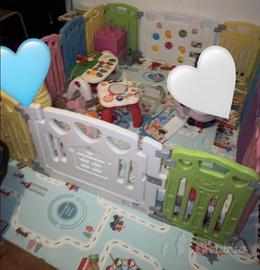 Recinto  in plastica 150x150 cm, box  e  girello