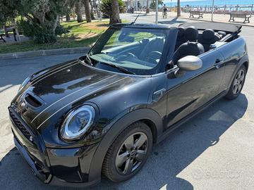 Mini 2.0 Cooper S Cabrio Trim