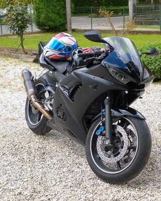 Yamaha R6 2003 