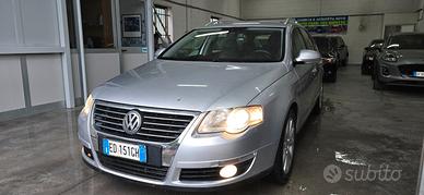 Volkswagen Passat Var 2.0 TDI. Highline