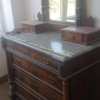 cassettiera in legno 