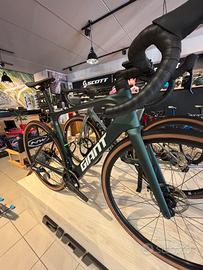 Defy Advanced E+ Elite AR 2025