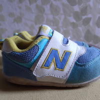 Sneakers New Balance modello 574 nr 22,5