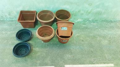 Vasi in plastica