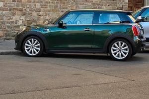 MINI COOPER D