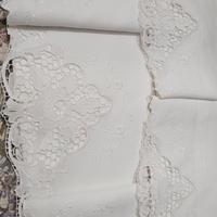 Completo letto matrimoniale in lino e pizzo Burano