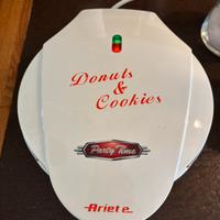 Piastra per donuts e cookies Ariete
