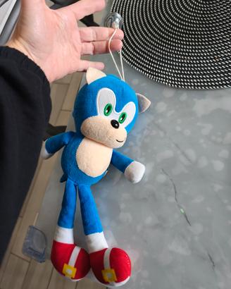 peluche sonic