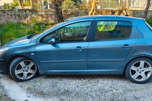 Peugeot 307 2.0 HDI 135 **A PEZZI O INTERA**