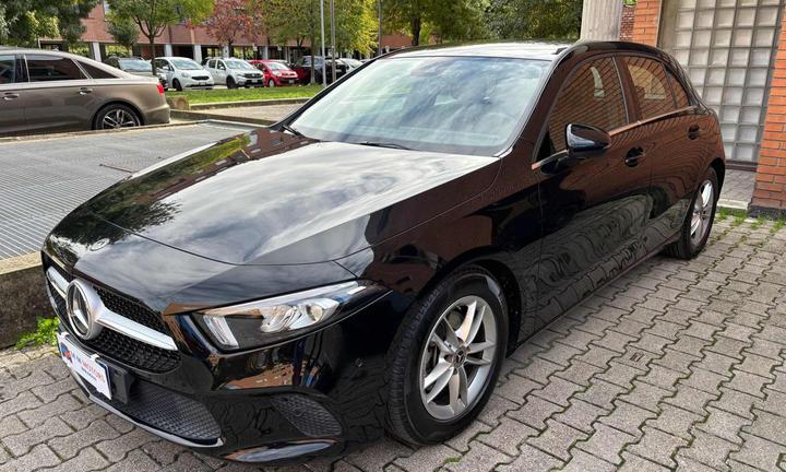 MERCEDES-BENZ A 180 d Automatic Executive "ProMM