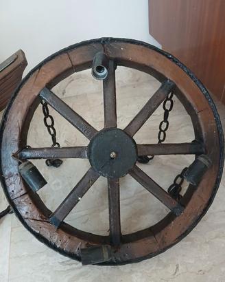 Lampadario ruota di carro/carretto primi '900
